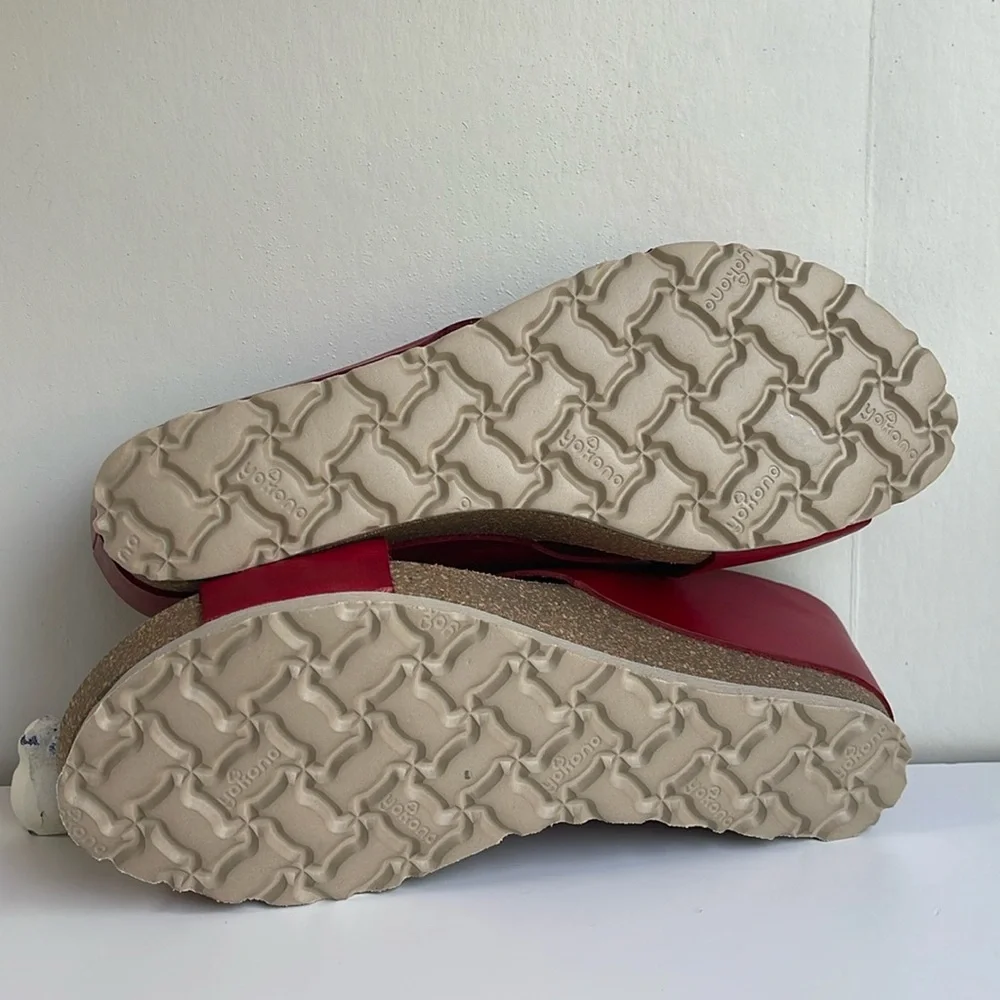 Yokono Mora Red Leather Sandals Size 7.5 🆕